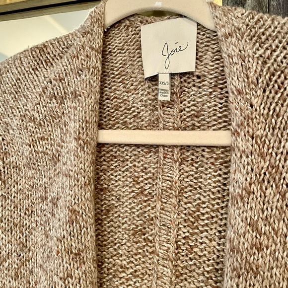 Joie Tassel Shawl Vest - Picture 2 of 3